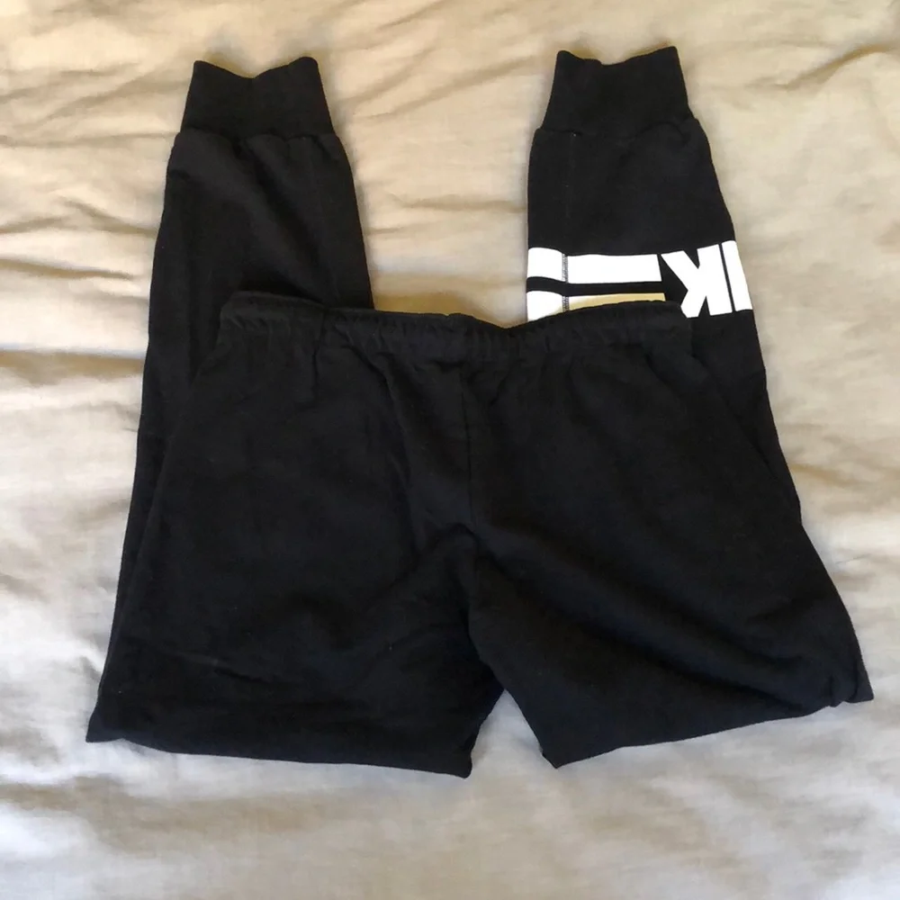 VS PINK Gym Pant - Picture 3 of 6